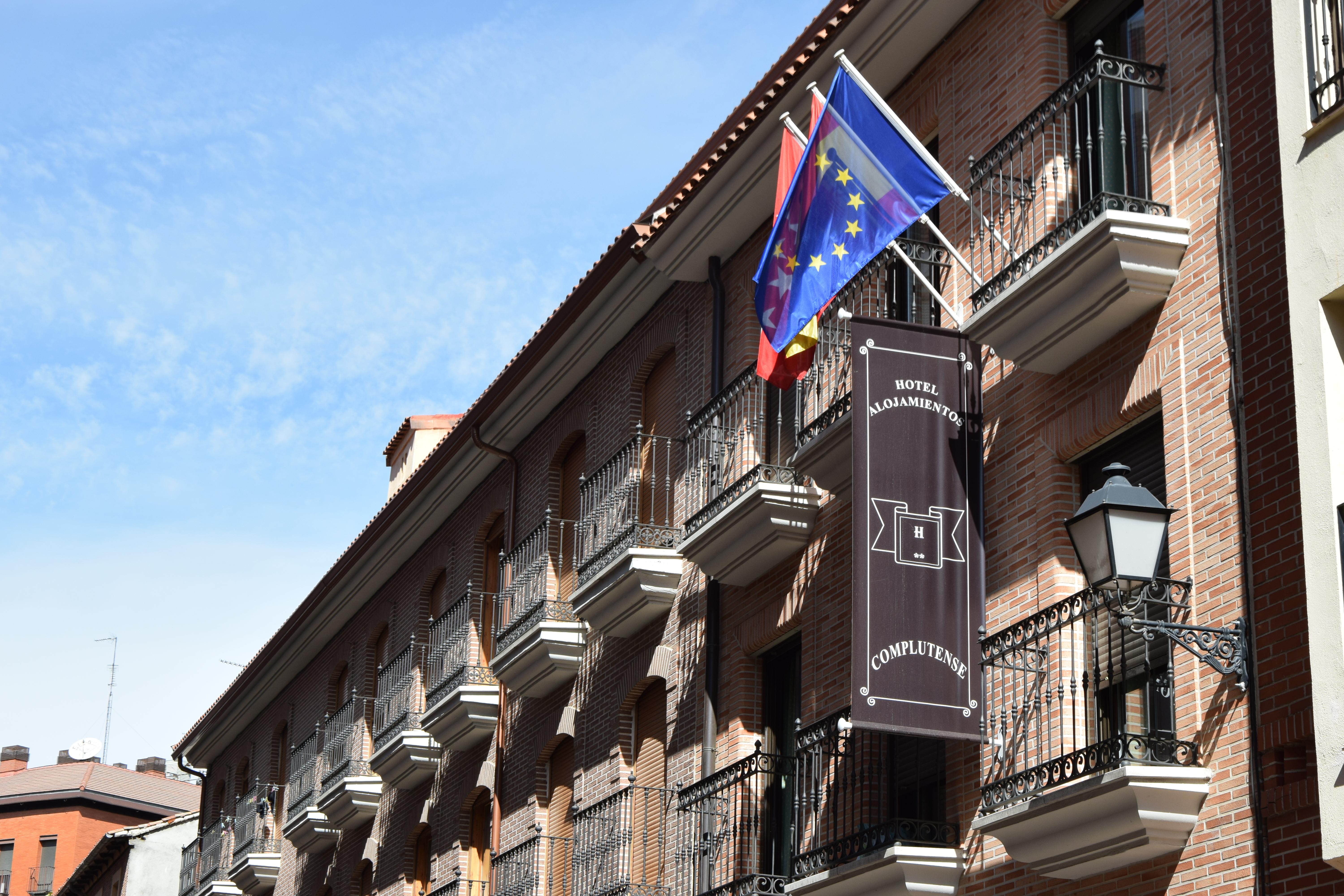 Hotel Complutense Alcalá de Henares Kültér fotó