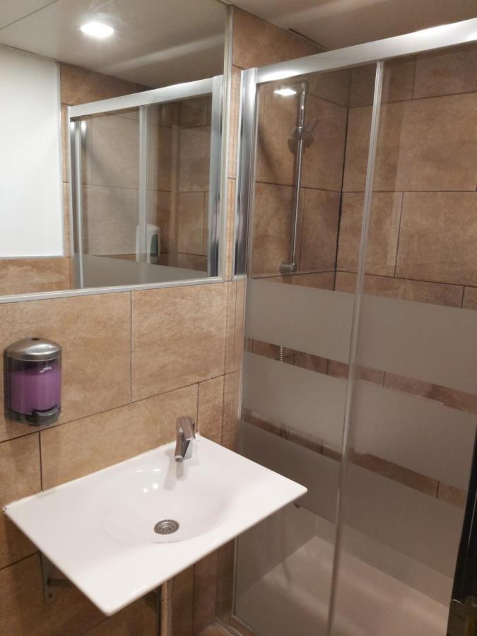 Hotel Complutense Alcalá de Henares Kültér fotó